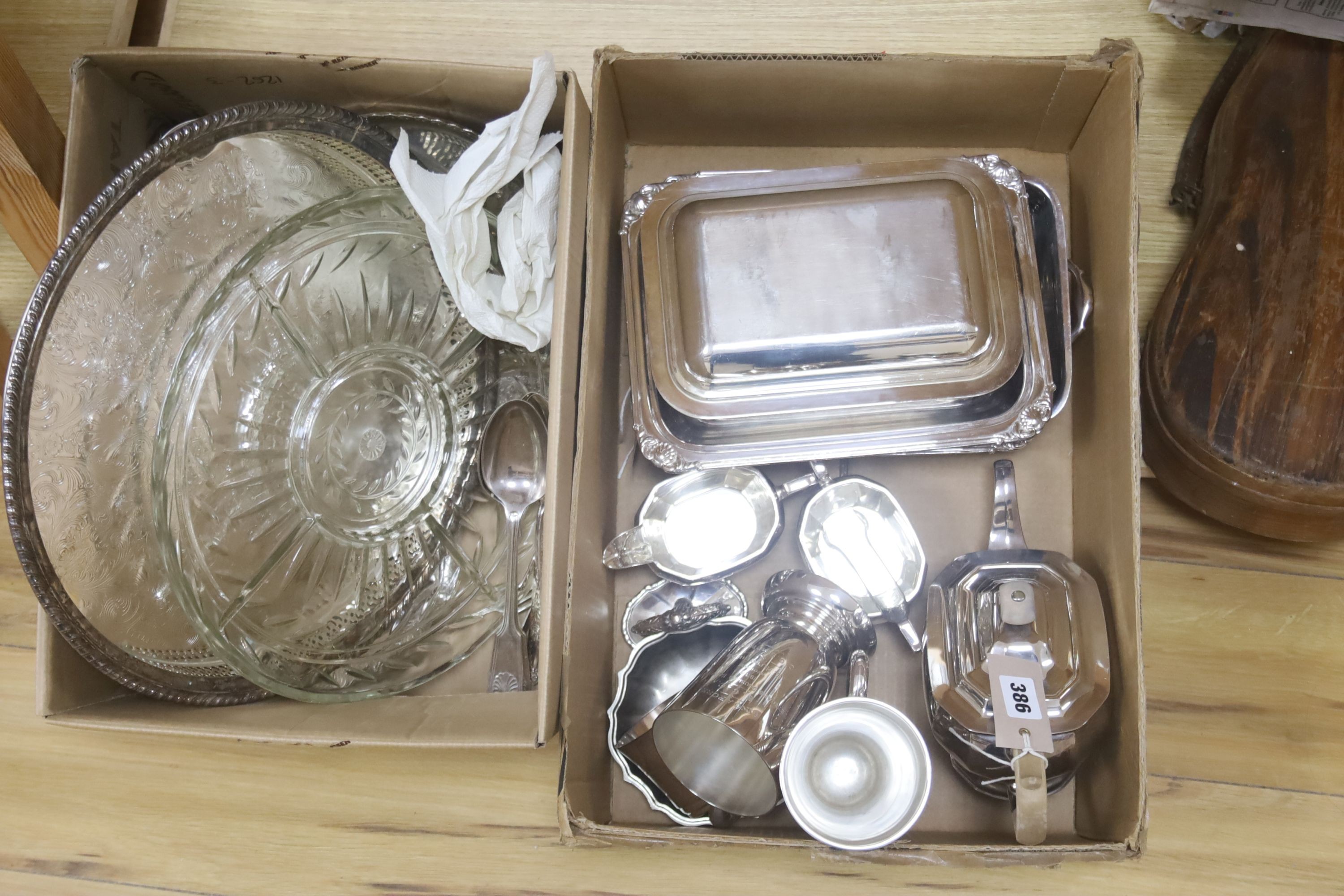 A pair of oblong silver plate entree dishes and covers, 2 other dishes, 2 part tea service and plated items